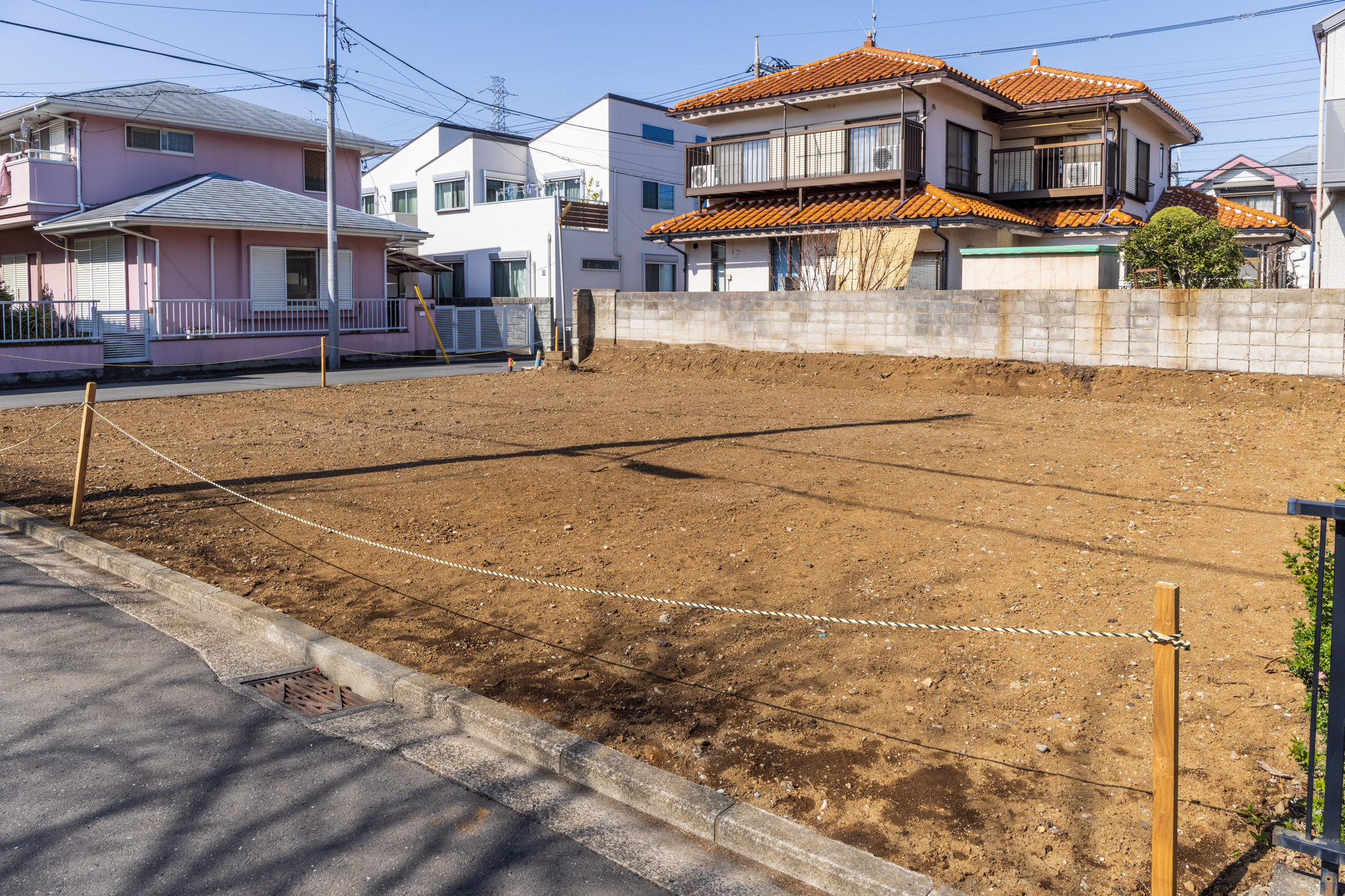 pixta_75375286_M